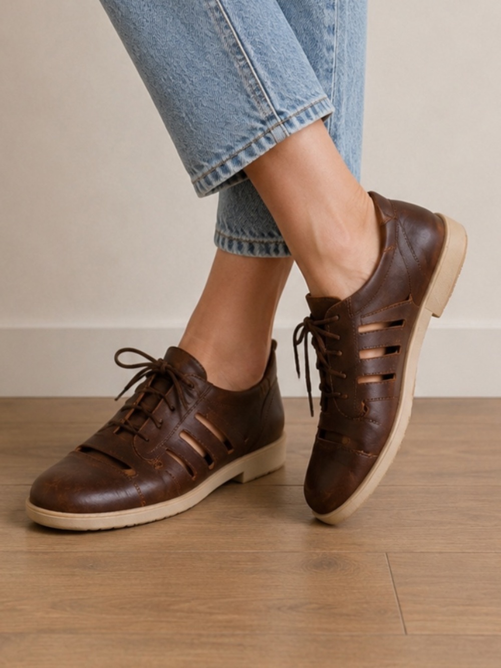 Born Leather Lace-Up Cutout Oxfords – Brown | Comfort Meets Style